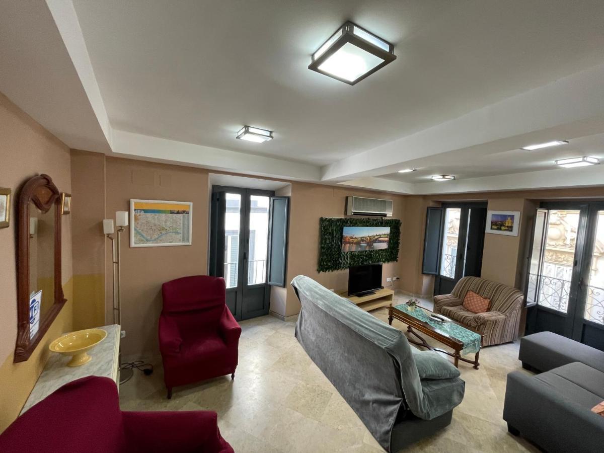 Duplex Sagasta Apartamentos-Sagasta 塞维利亚 外观 照片